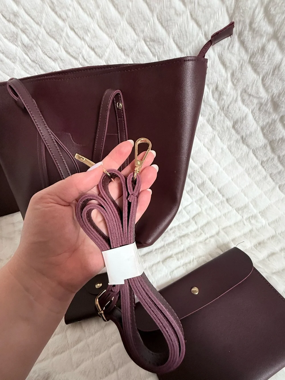 Women's Burgundy Fall Tote Bag Set with Pouches and accessories NWOT PU Leather